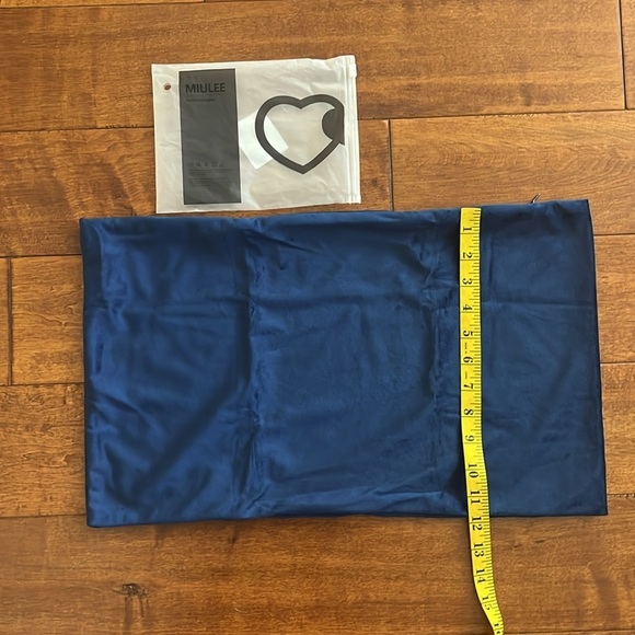 NWT Miulee Velvet Pillow Covers Dark Blue Pillowcase Soft Solid Cushion - Picture 7 of 12